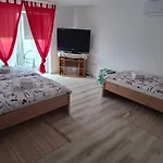 Apartma Ob Jezeru Daire Sveta Trojica v Slovenskih Goricah