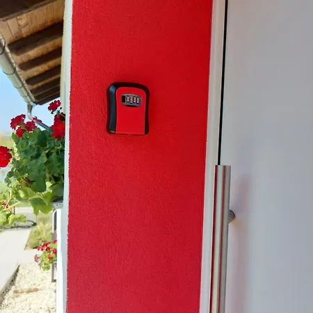 Apartma Ob Jezeru Apartmán *