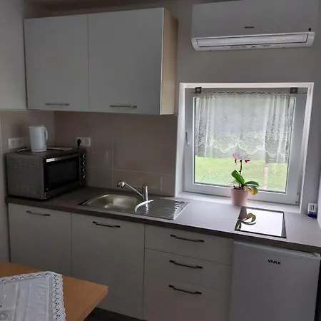 Apartma Ob Jezeru Apartmán Sveta Trojica v Slovenskih Goricah