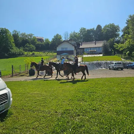 Apartma Ob Jezeru Apartament