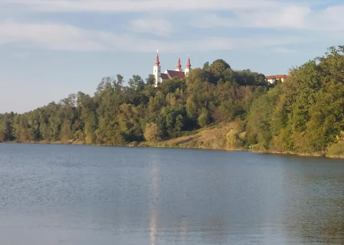 Apartma Ob Jezeru شقة Sveta Trojica v Slovenskih Goricah